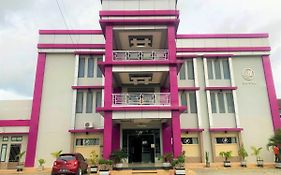 Ms Hotel Pinrang Mitra Reddoorz